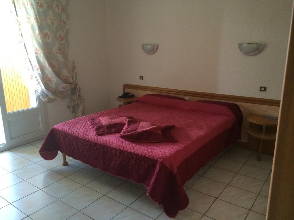Hotel Le Narval Калькатоджо Экстерьер фото